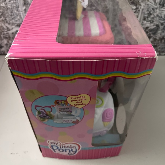 My Little Pony Ice Cream Dream Supreme Truck W/ Rainbow Swirl Pony 2007 NEW - Picture 9 of 14